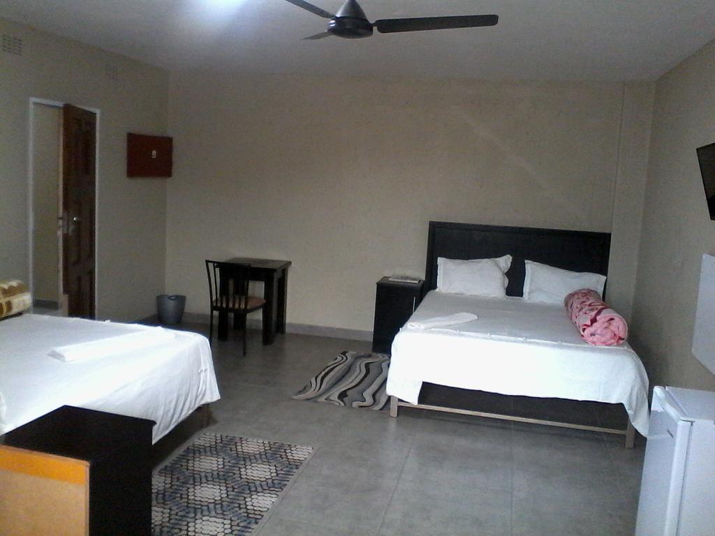 Chisam Guest Lodge Pty Ltd Johannesburg Rom bilde